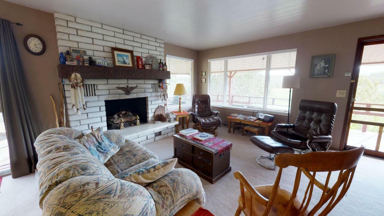 Hideout Ft Abajo 2 Bedroom Cabin, Stunning Views, Secluded! Monticello Bagian luar foto