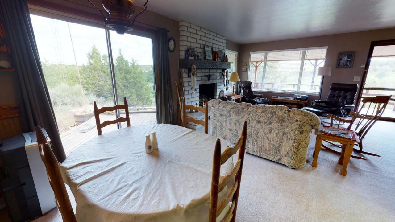 Hideout Ft Abajo 2 Bedroom Cabin, Stunning Views, Secluded! Monticello Bagian luar foto
