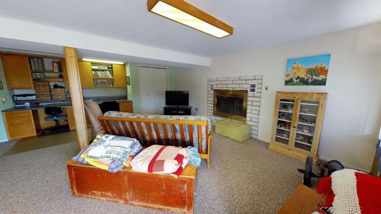 Hideout Ft Abajo 2 Bedroom Cabin, Stunning Views, Secluded! Monticello Bagian luar foto